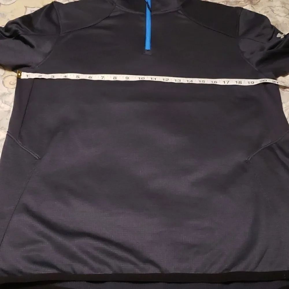 UNDER Armour Cold Gear - Picture 4 of 8